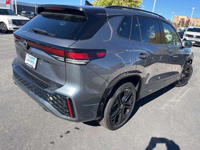 new 2025 Volkswagen Tiguan car, priced at $39,603
