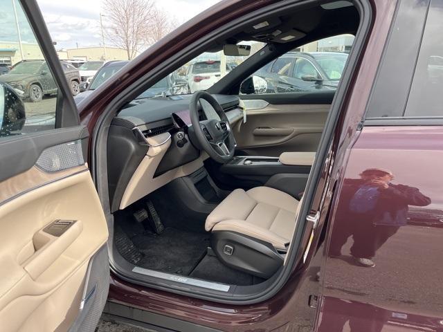 new 2025 Volvo EX90 car, priced at $90,000