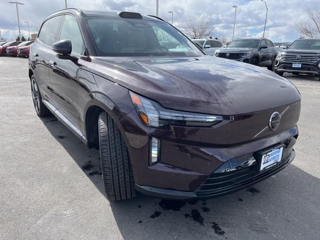 new 2025 Volvo EX90 car, priced at $90,000