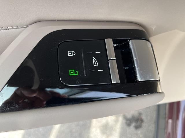 new 2025 Volvo EX90 car, priced at $90,000