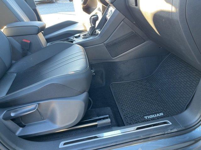 new 2024 Volkswagen Tiguan car, priced at $34,000