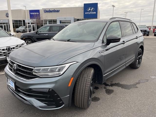 new 2024 Volkswagen Tiguan car, priced at $34,000