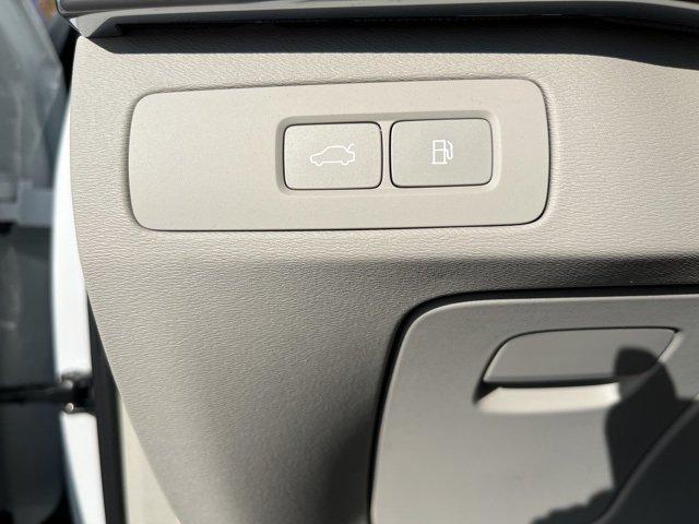 new 2025 Volvo XC90 Plug-In Hybrid car, priced at $74,000