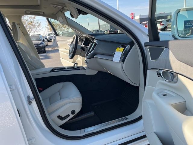 new 2025 Volvo XC90 Plug-In Hybrid car, priced at $74,000