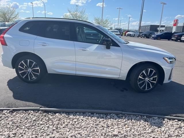 new 2025 Volvo XC60 car, priced at $59,835