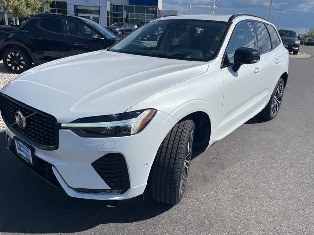 new 2025 Volvo XC60 car, priced at $59,835