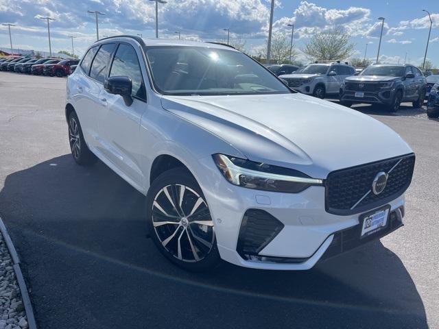 new 2025 Volvo XC60 car, priced at $59,835