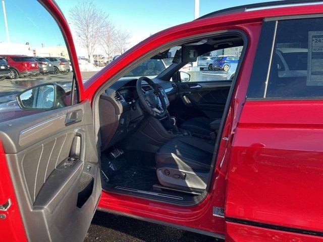 new 2024 Volkswagen Tiguan car, priced at $34,200