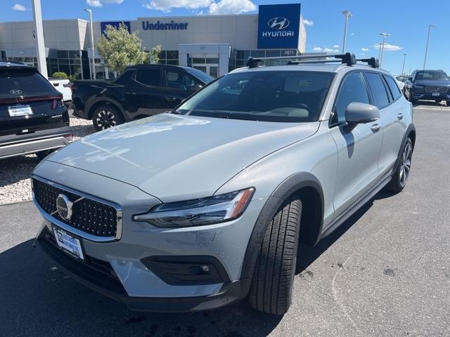 new 2025 Volvo V60 Cross Country car, priced at $52,000