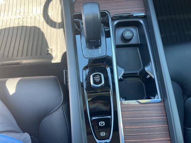 new 2025 Volvo V60 Cross Country car, priced at $52,000
