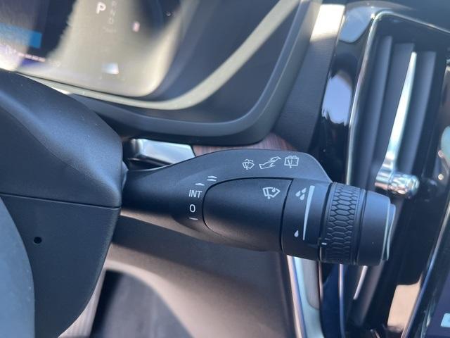 new 2025 Volvo V60 Cross Country car, priced at $52,000