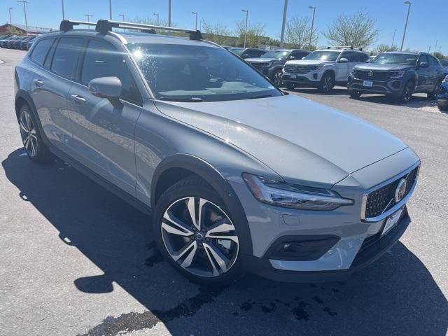 new 2025 Volvo V60 Cross Country car, priced at $52,000