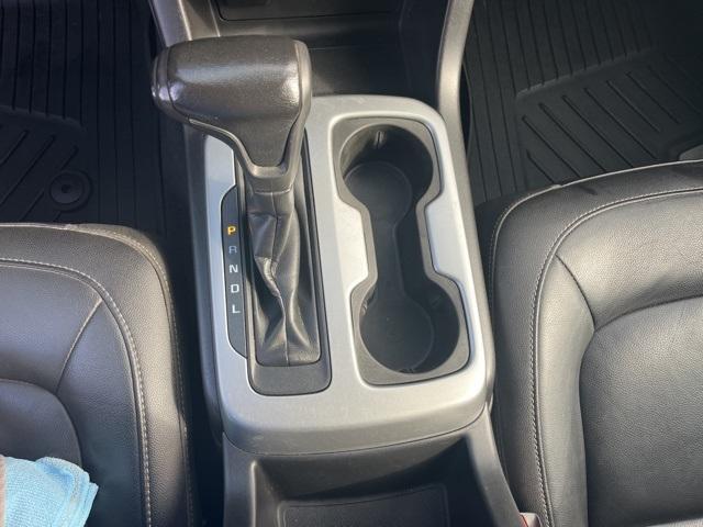 new 2025 Volkswagen Atlas car, priced at $44,000