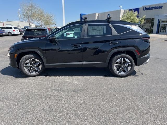 new 2025 Hyundai TUCSON Hybrid car, priced at $37,000