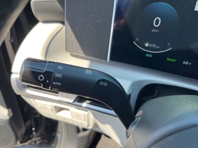 new 2025 Hyundai TUCSON Hybrid car, priced at $37,000