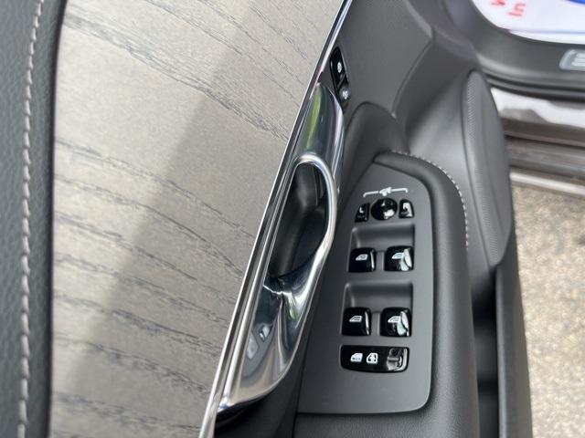 new 2025 Volvo XC90 Plug-In Hybrid car, priced at $75,000