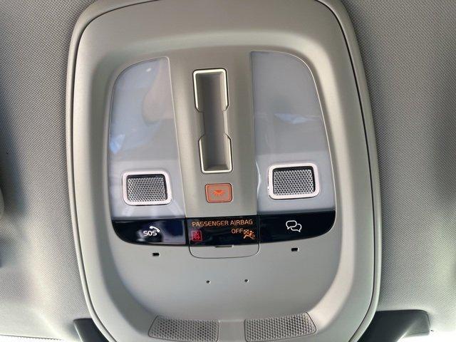 new 2025 Volvo XC90 Plug-In Hybrid car, priced at $75,000