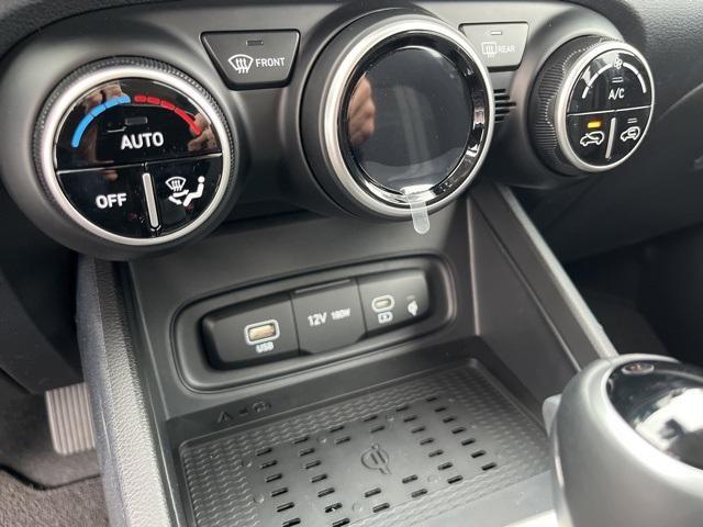 new 2026 Hyundai Venue car, priced at $25,125