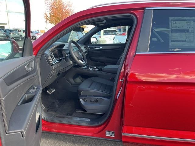 new 2024 Volkswagen Atlas Cross Sport car, priced at $45,500