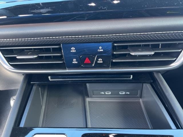 new 2024 Volkswagen Atlas Cross Sport car, priced at $45,500