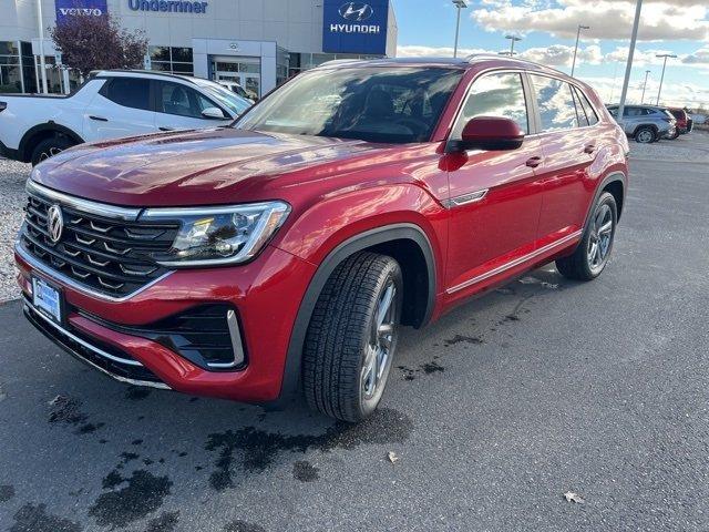 new 2024 Volkswagen Atlas Cross Sport car, priced at $45,500