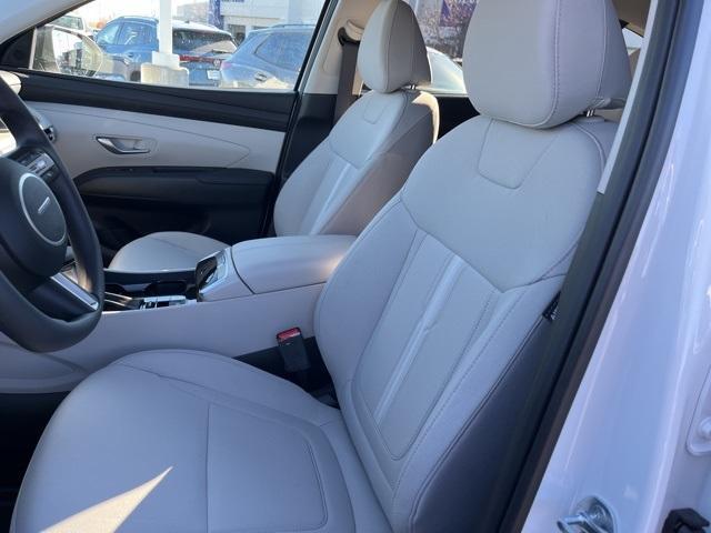 new 2026 Hyundai Tucson car, priced at $35,210