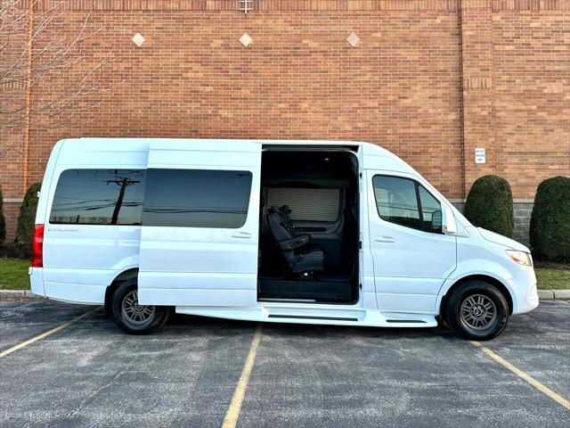 used 2023 Mercedes-Benz Sprinter 2500 car