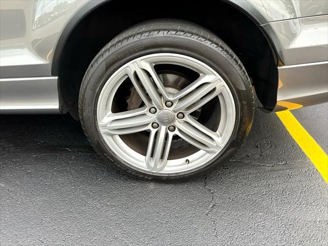 used 2014 Audi Q7 car, priced at $12,800