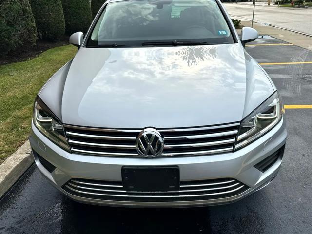 used 2015 Volkswagen Touareg car, priced at $12,250