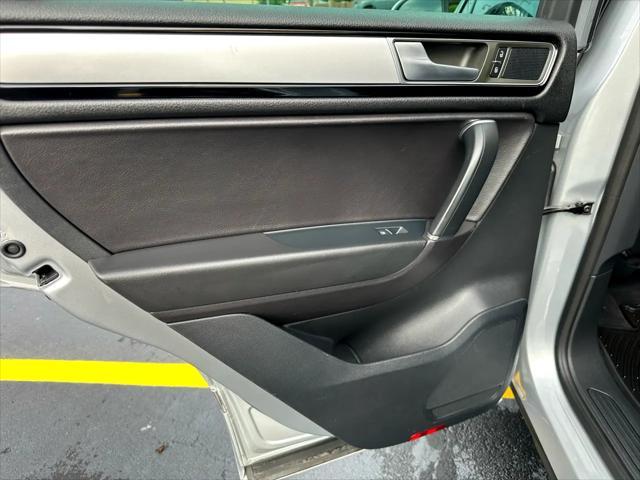 used 2015 Volkswagen Touareg car, priced at $12,250