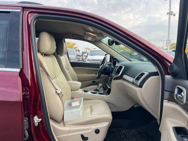 used 2017 Jeep Grand Cherokee car, priced at $17,807
