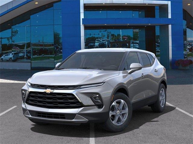 new 2025 Chevrolet Blazer car, priced at $38,814