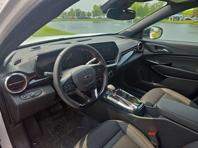 used 2025 Chevrolet Trax car, priced at $25,987