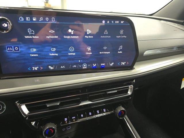 new 2026 Chevrolet Traverse car, priced at $49,205