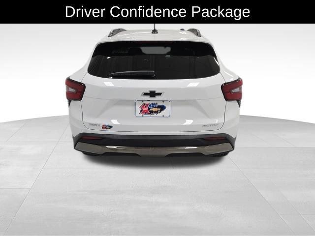 new 2025 Chevrolet Trax car, priced at $26,690