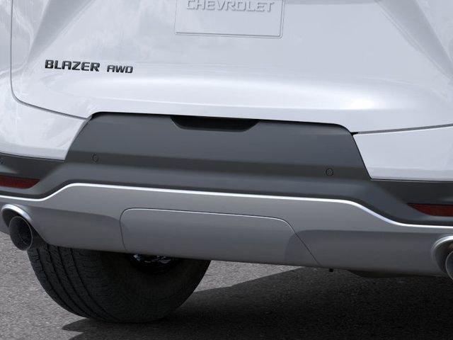 new 2025 Chevrolet Blazer car, priced at $40,476