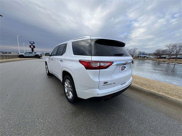 used 2021 Chevrolet Traverse car, priced at $32,987