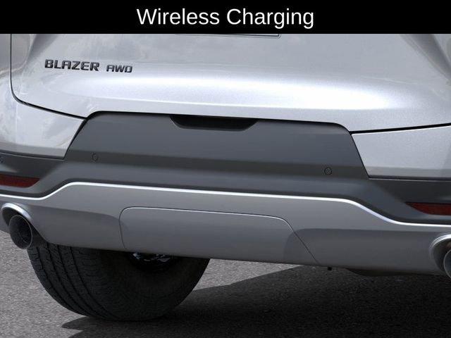 new 2025 Chevrolet Blazer car, priced at $40,476