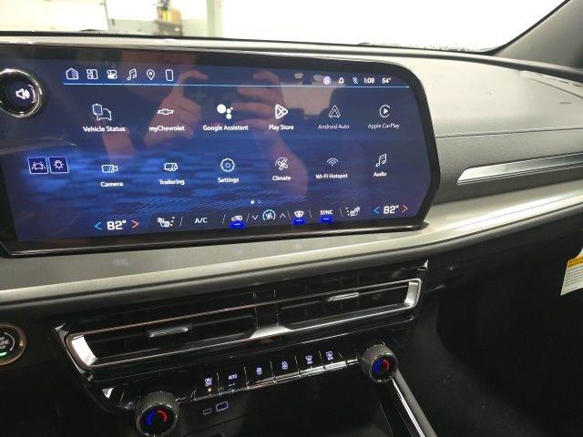 new 2026 Chevrolet Traverse car, priced at $46,920