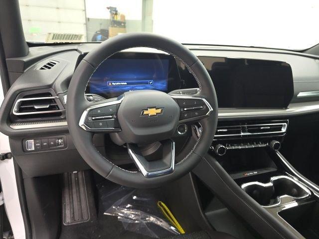 new 2026 Chevrolet Traverse car, priced at $45,920