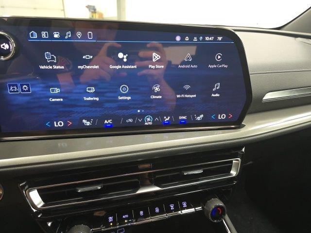 new 2026 Chevrolet Traverse car, priced at $45,920