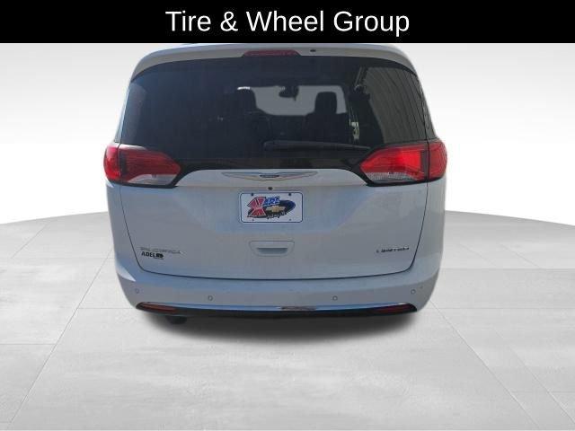used 2018 Chrysler Pacifica car, priced at $22,987