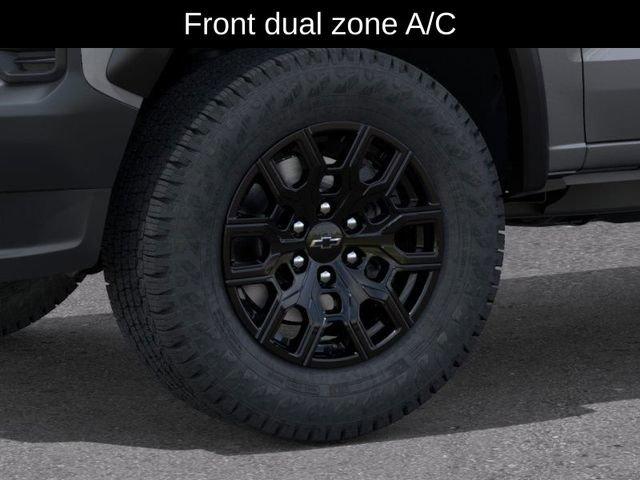 new 2025 Chevrolet Colorado car, priced at $43,495