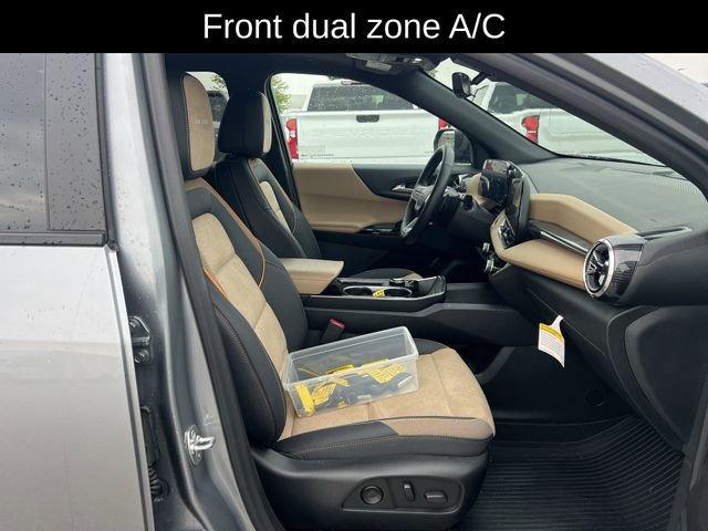 used 2025 Chevrolet Equinox car, priced at $35,627