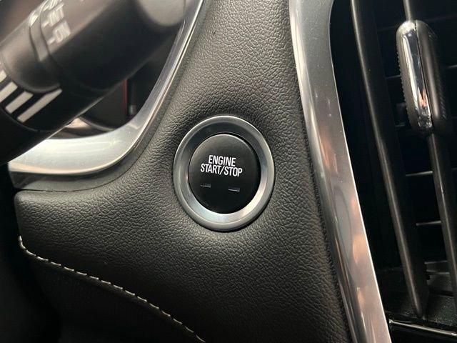 used 2023 Chevrolet Traverse car, priced at $37,987