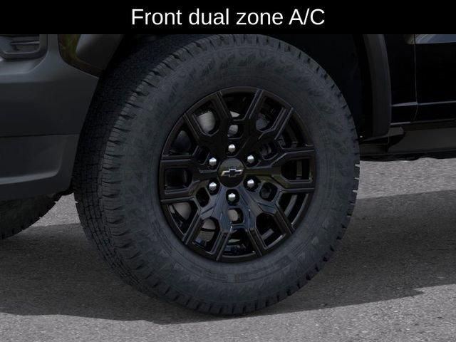 new 2025 Chevrolet Colorado car, priced at $43,995