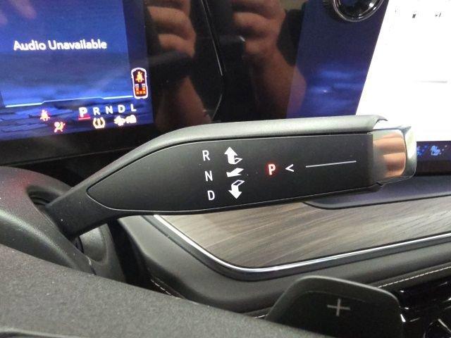 new 2025 Chevrolet Suburban car, priced at $84,201