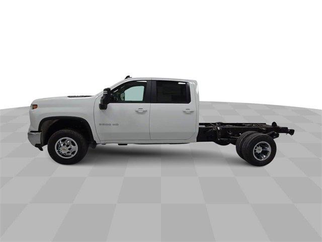 new 2025 Chevrolet Silverado 3500 car, priced at $60,253