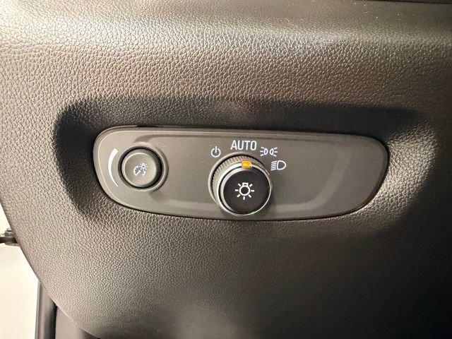 used 2023 Chevrolet Traverse car, priced at $39,987