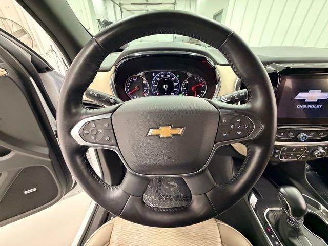 used 2022 Chevrolet Traverse car, priced at $37,987
